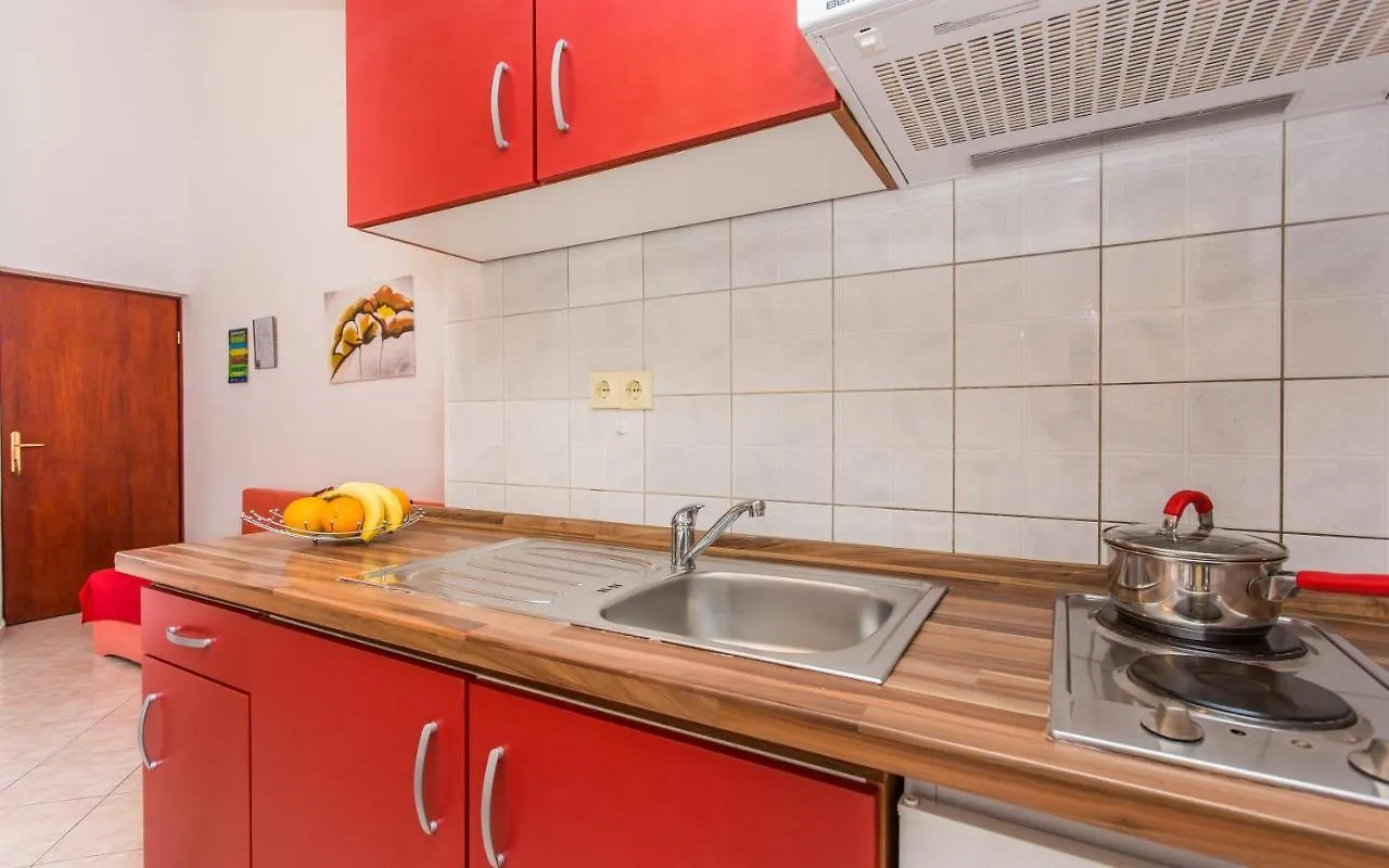 Apartments Maja Baska