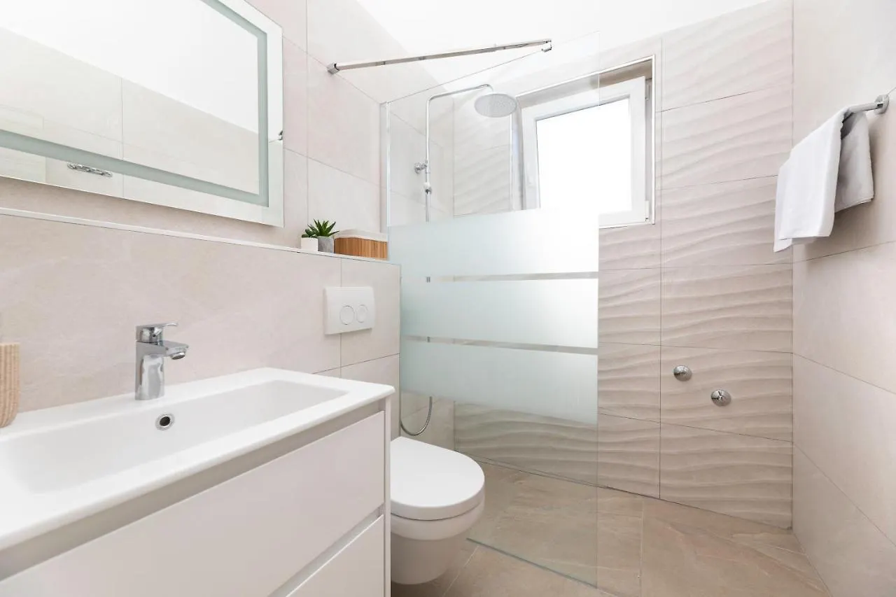 Apartments Maja Baska  Croatia